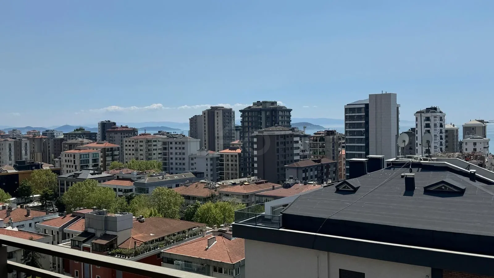 Kadıköy Çiftehavuzlar Satılık 110 M² Deniz Manzaralı Ebeveynli 3+1