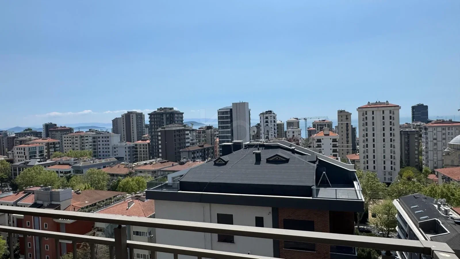 Kadıköy Çiftehavuzlar Satılık 110 M² Deniz Manzaralı Ebeveynli 3+1