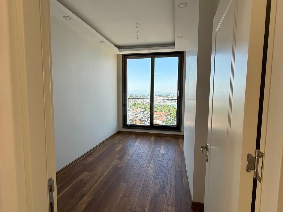 Academy Fenerbahçe Kalamış Panoramik Deniz Manzaralı 125 M2 Net Satılık 3+1