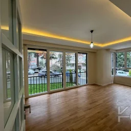 Laci̇vert Cadde Çi̇ftehavuzlar Bağdat Yakini Sifir 3+1