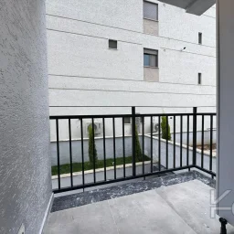 Laci̇vert Cadde Çi̇ftehavuzlar Bağdat Yakini Sifir 3+1