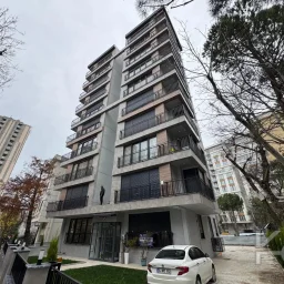 Laci̇vert Cadde Çi̇ftehavuzlar Bağdat Yakini Sifir 3+1