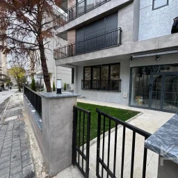 Laci̇vert Cadde Çi̇ftehavuzlar Bağdat Yakini Sifir 3+1
