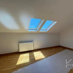 Laci̇vertcadde Erenköy Güvenli̇kli̇ Havuzlu Terasli 205m² Net 4+2
