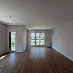 Lacivertcadde Gayrimenkul Caddeye 1. Paralelde 100m² Net 3+1 Sıfır Ara Kat