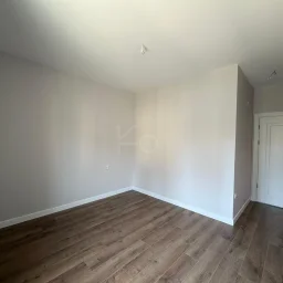 Lacivertcadde Gayrimenkul Caddeye 1. Paralelde 100m² Net 3+1 Sıfır Ara Kat