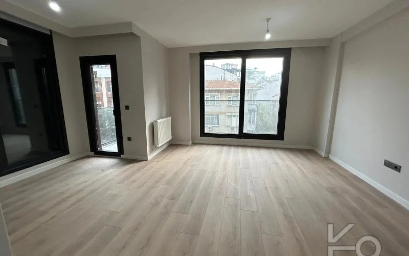 Laci̇vert Cadde Suadi̇ye Sifir 73m² Net 2+1