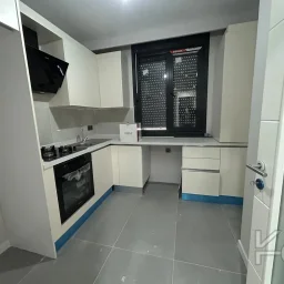 Laci̇vert Cadde Suadi̇ye Sifir 73m² Net 2+1