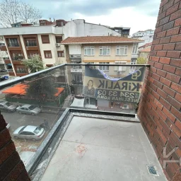 Laci̇vert Cadde Suadi̇ye Sifir 73m² Net 2+1