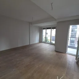 Laci̇vert Cadde Caddebostan Sifir Balkonlu 3+1 105m² Dai̇re