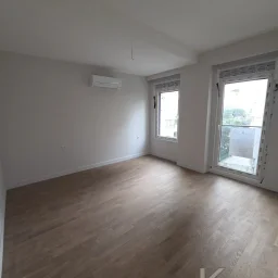 Laci̇vert Cadde Caddebostan Sifir Balkonlu 3+1 105m² Dai̇re