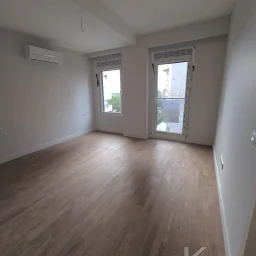 Laci̇vert Cadde Caddebostan Sifir Balkonlu 3+1 105m² Dai̇re