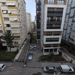 Laci̇vert Cadde Caddebostan Sifir Balkonlu 3+1 105m² Dai̇re