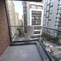 Laci̇vert Cadde Caddebostan Sifir Balkonlu 3+1 105m² Dai̇re