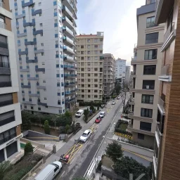 Laci̇vert Cadde Caddebostan Sifir Balkonlu 3+1 105m² Dai̇re