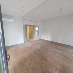 Laci̇vert Cadde Caddebostan Sifir Balkonlu 3+1 105m² Dai̇re