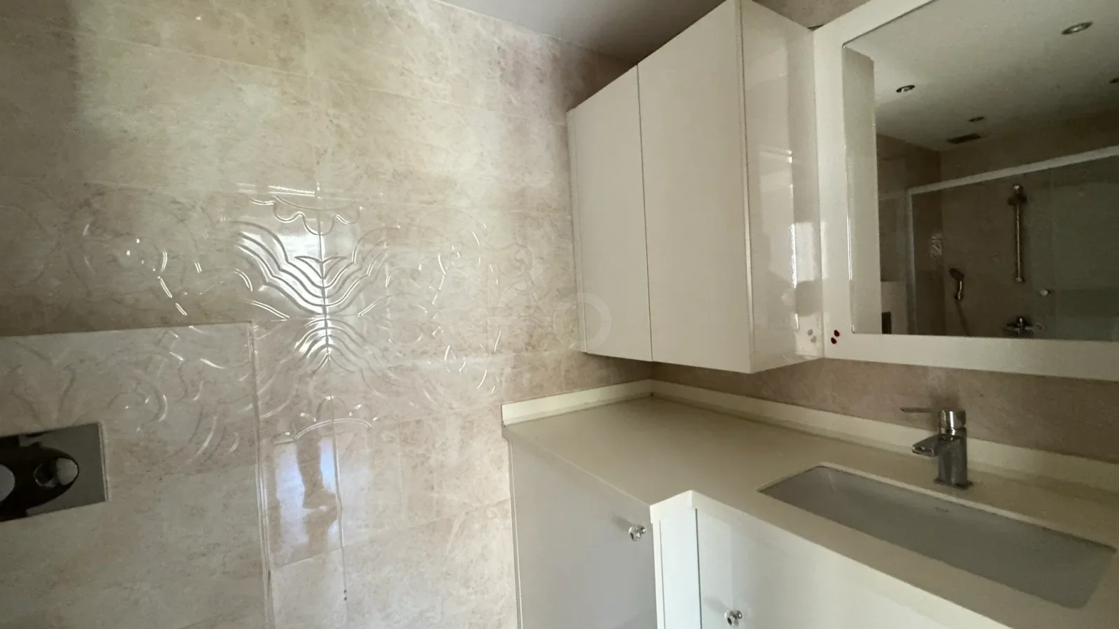Academy Erenköy Divan Pastanesine Komşu 88m2 3+1 Yeni Bina Satılık