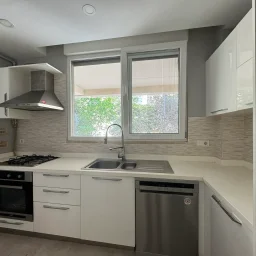 Academy Erenköy Divan Pastanesine Komşu 88m2 3+1 Yeni Bina Satılık