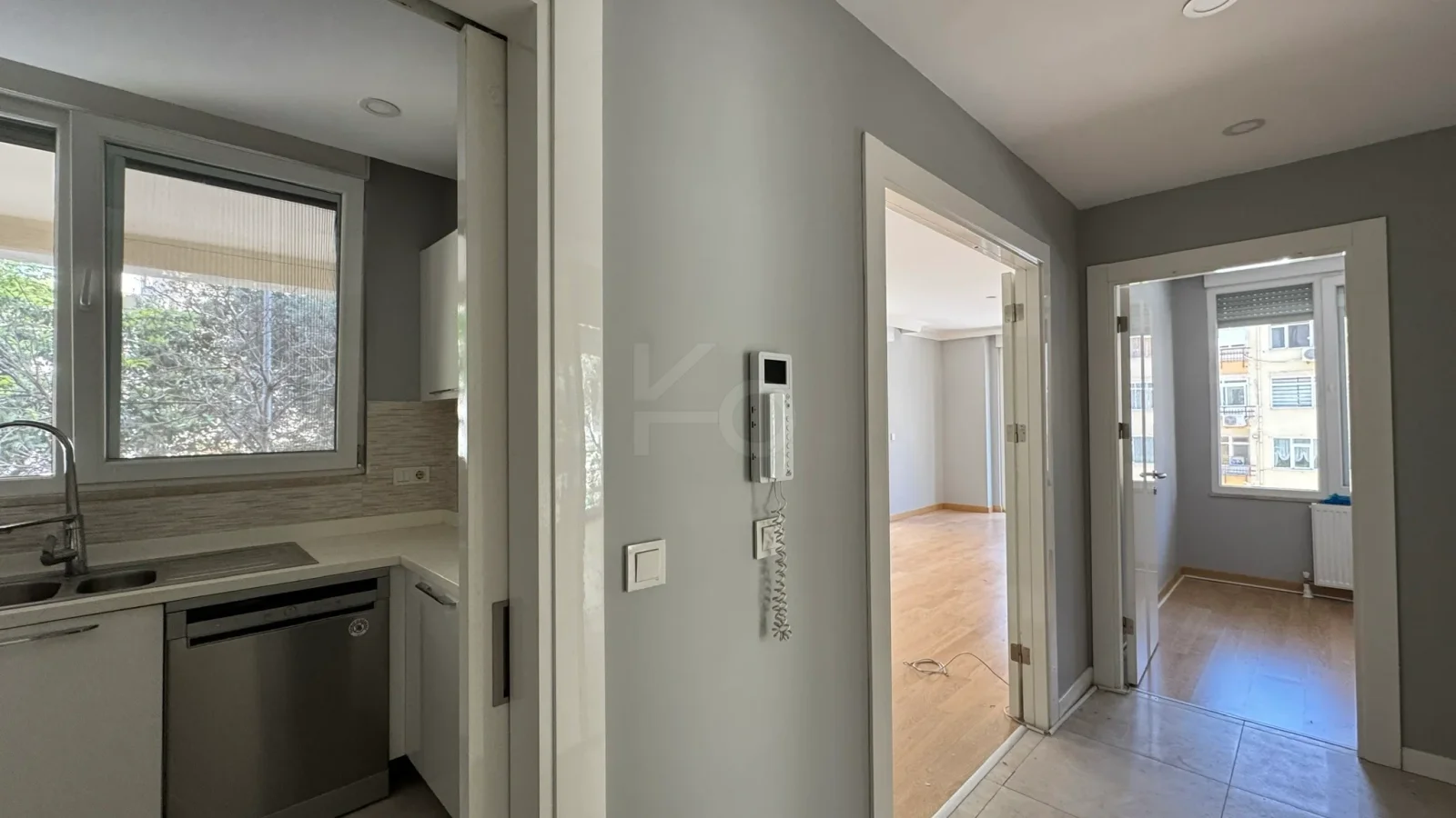 Academy Erenköy Divan Pastanesine Komşu 88m2 3+1 Yeni Bina Satılık