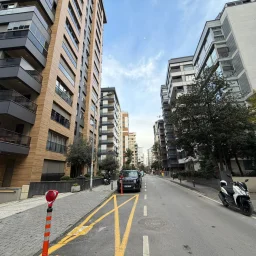 Caddebostan Sahil Ve Bağdat Caddesi Arasında 2+1 Satılık Daire