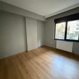 Caddebostan Sahil Ve Bağdat Caddesi Arasında 2+1 Satılık Daire