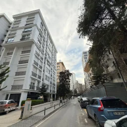 Caddebostan Sahil Ve Bağdat Caddesi Arasında 2+1 Satılık Daire