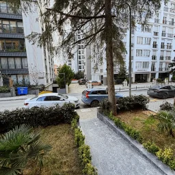 Caddebostan Sahil Ve Bağdat Caddesi Arasında 2+1 Satılık Daire
