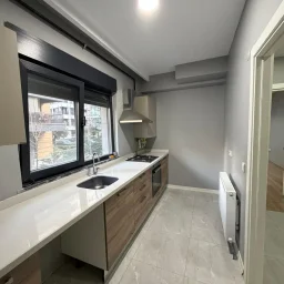 Caddebostan Sahil Ve Bağdat Caddesi Arasında 2+1 Satılık Daire
