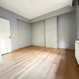 Caddebostan Sahil Ve Bağdat Caddesi Arasında 2+1 Satılık Daire
