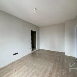 Laci̇vert Cadde Kozyataği Yatirimlik/oturumluk Firsat 52m²net 1+1