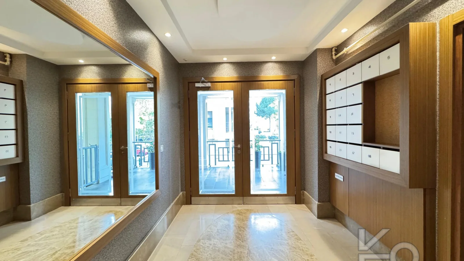 Academy Cadde Suadiye Marmaray Ve Cadde 100m Mesafede Yeni 3+1 Mimari Tasarımlı 