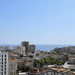 Taşınmaya Hazır-deniz Manzaralı, 34 M² Salon, Balkonlu 3+1 Daire