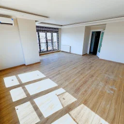 Taşınmaya Hazır-deniz Manzaralı, 34 M² Salon, Balkonlu 3+1 Daire