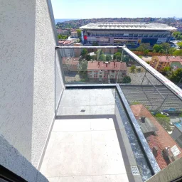 Taşınmaya Hazır-deniz Manzaralı, 34 M² Salon, Balkonlu 3+1 Daire
