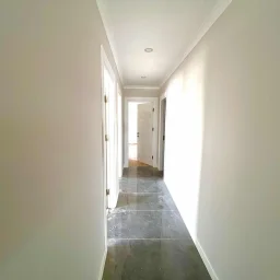 Taşınmaya Hazır-deniz Manzaralı, 34 M² Salon, Balkonlu 3+1 Daire