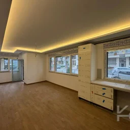 Laci̇vert Cadde Tek Yetki̇li̇ Bağdat Cad. 2. Paraleli̇ 115 M² 3+1