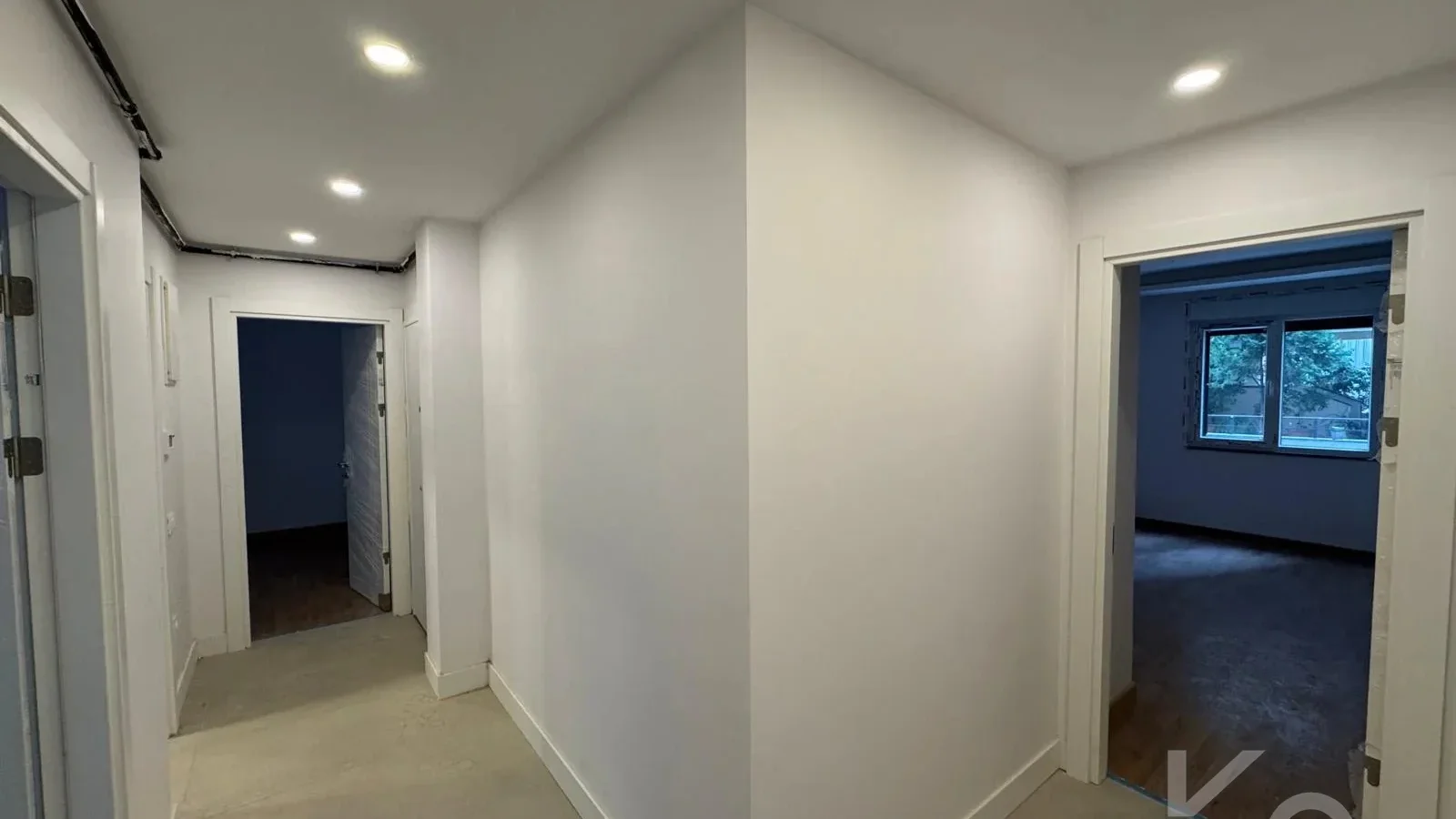 Laci̇vert Cadde Tek Yetki̇li̇ Bağdat Cad. 2. Paraleli̇ 115 M² 3+1