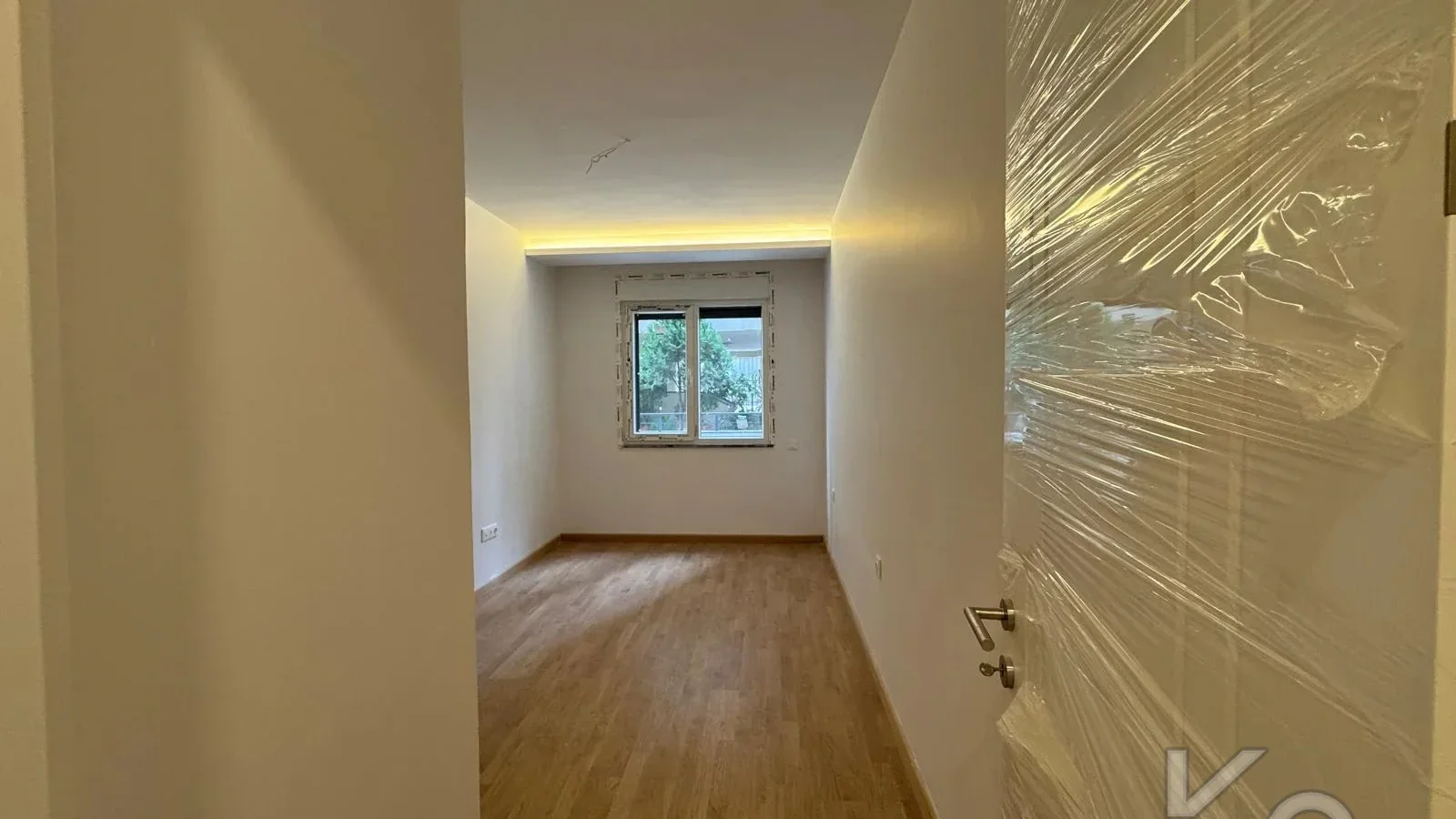 Laci̇vert Cadde Tek Yetki̇li̇ Bağdat Cad. 2. Paraleli̇ 115 M² 3+1