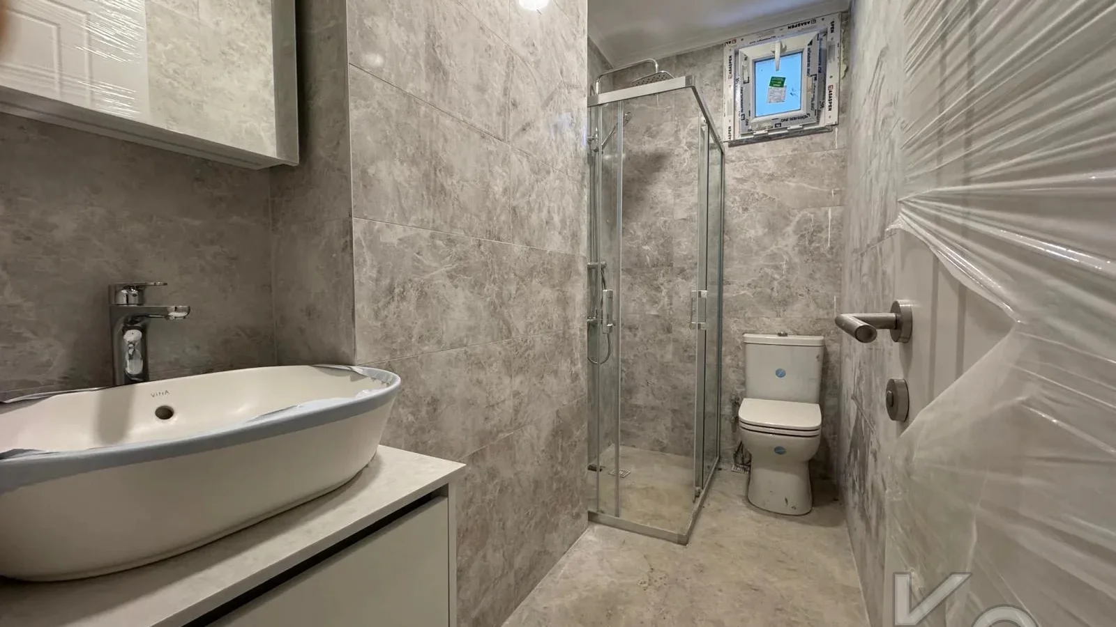 Laci̇vert Cadde Tek Yetki̇li̇ Bağdat Cad. 2. Paraleli̇ 115 M² 3+1