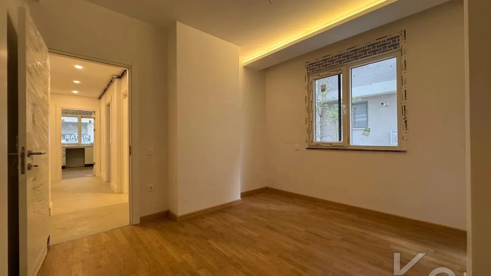 Laci̇vert Cadde Tek Yetki̇li̇ Bağdat Cad. 2. Paraleli̇ 115 M² 3+1