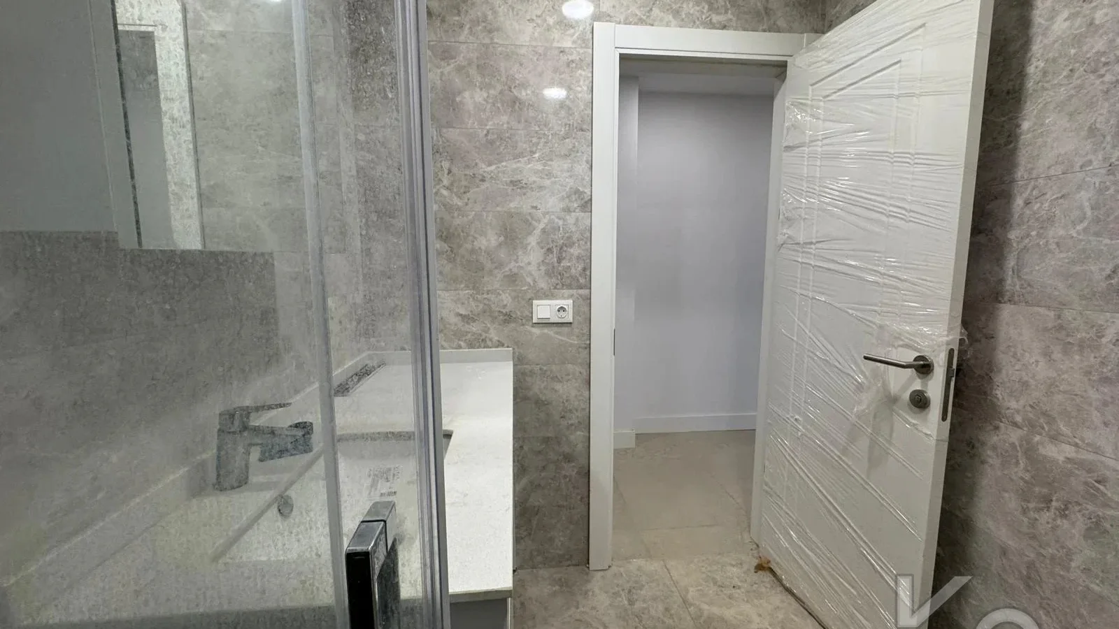 Laci̇vert Cadde Tek Yetki̇li̇ Bağdat Cad. 2. Paraleli̇ 115 M² 3+1