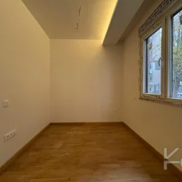 Laci̇vert Cadde Tek Yetki̇li̇ Bağdat Cad. 2. Paraleli̇ 115 M² 3+1