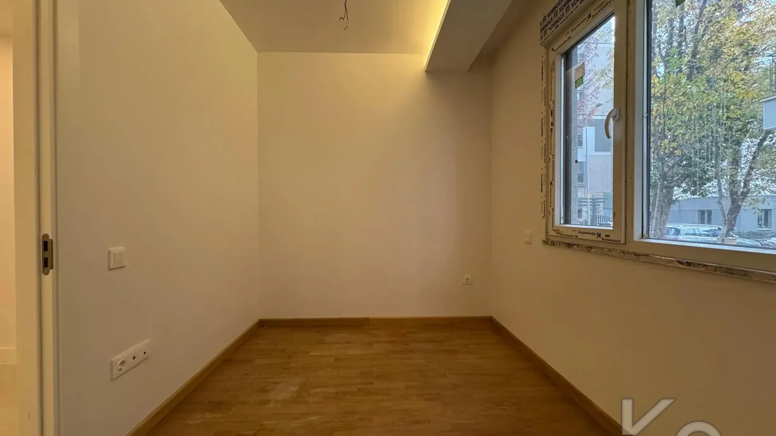 Laci̇vert Cadde Tek Yetki̇li̇ Bağdat Cad. 2. Paraleli̇ 115 M² 3+1