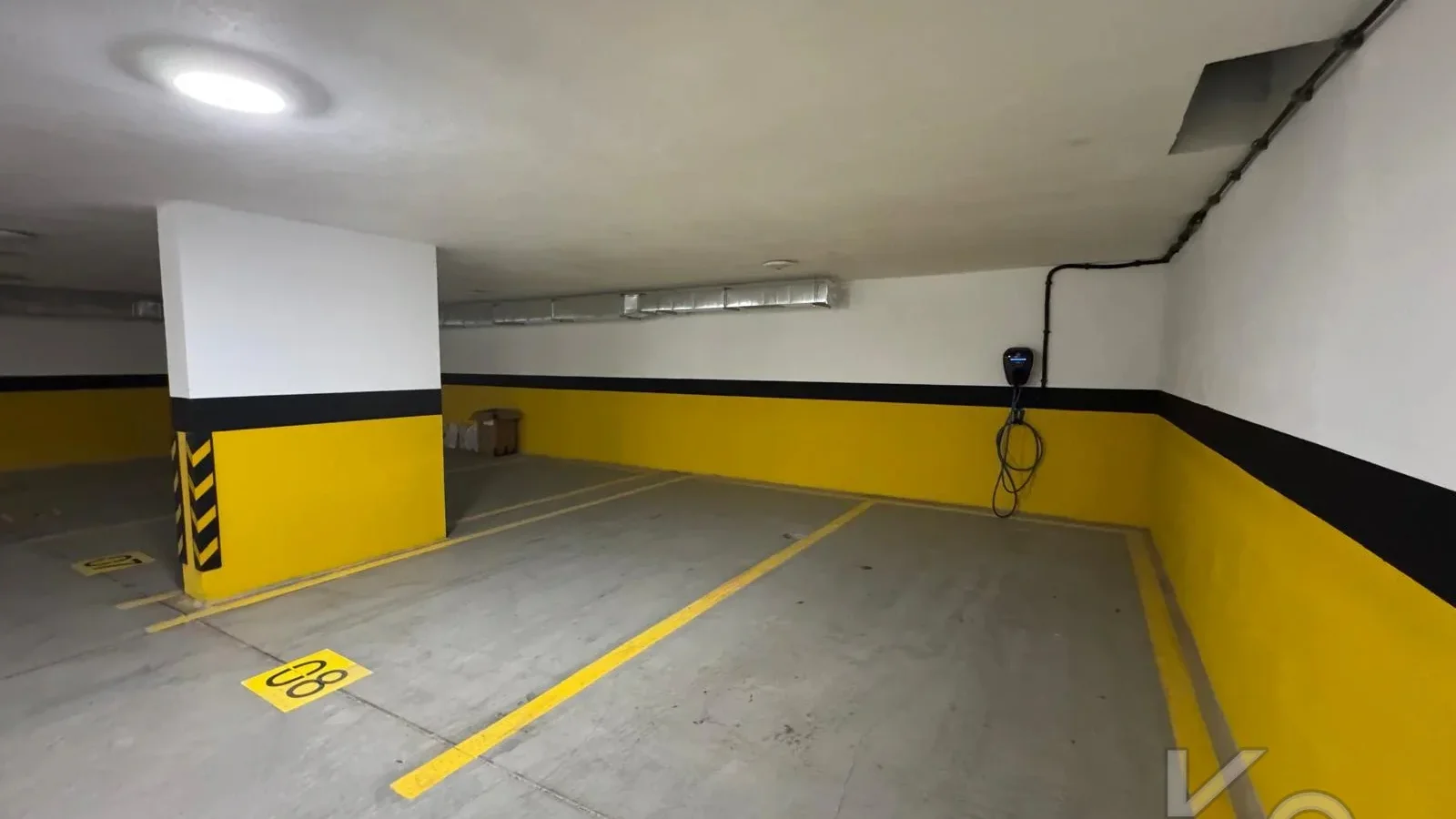 Laci̇vert Cadde Tek Yetki̇li̇ Bağdat Cad. 2. Paraleli̇ 115 M² 3+1