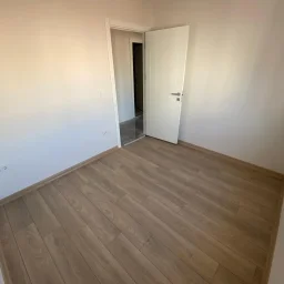 Özgürlük Parkına Komşu Göztepede Balkonlu Ferah 3+1 Boş Daire