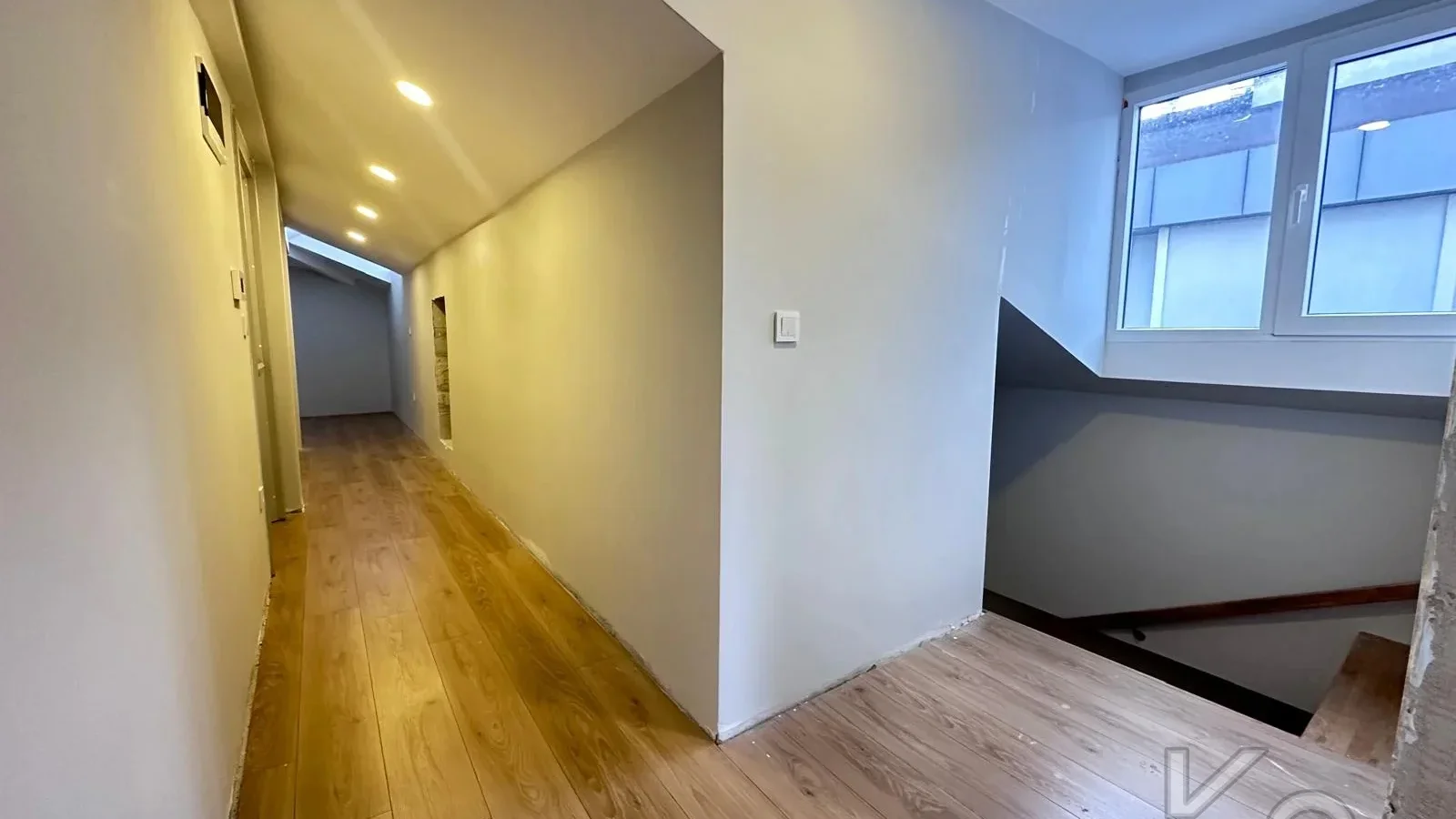 Laci̇vert Cadde Erenköy 4+2 180 M²net Terasli Sifir Dubleks Dai̇re