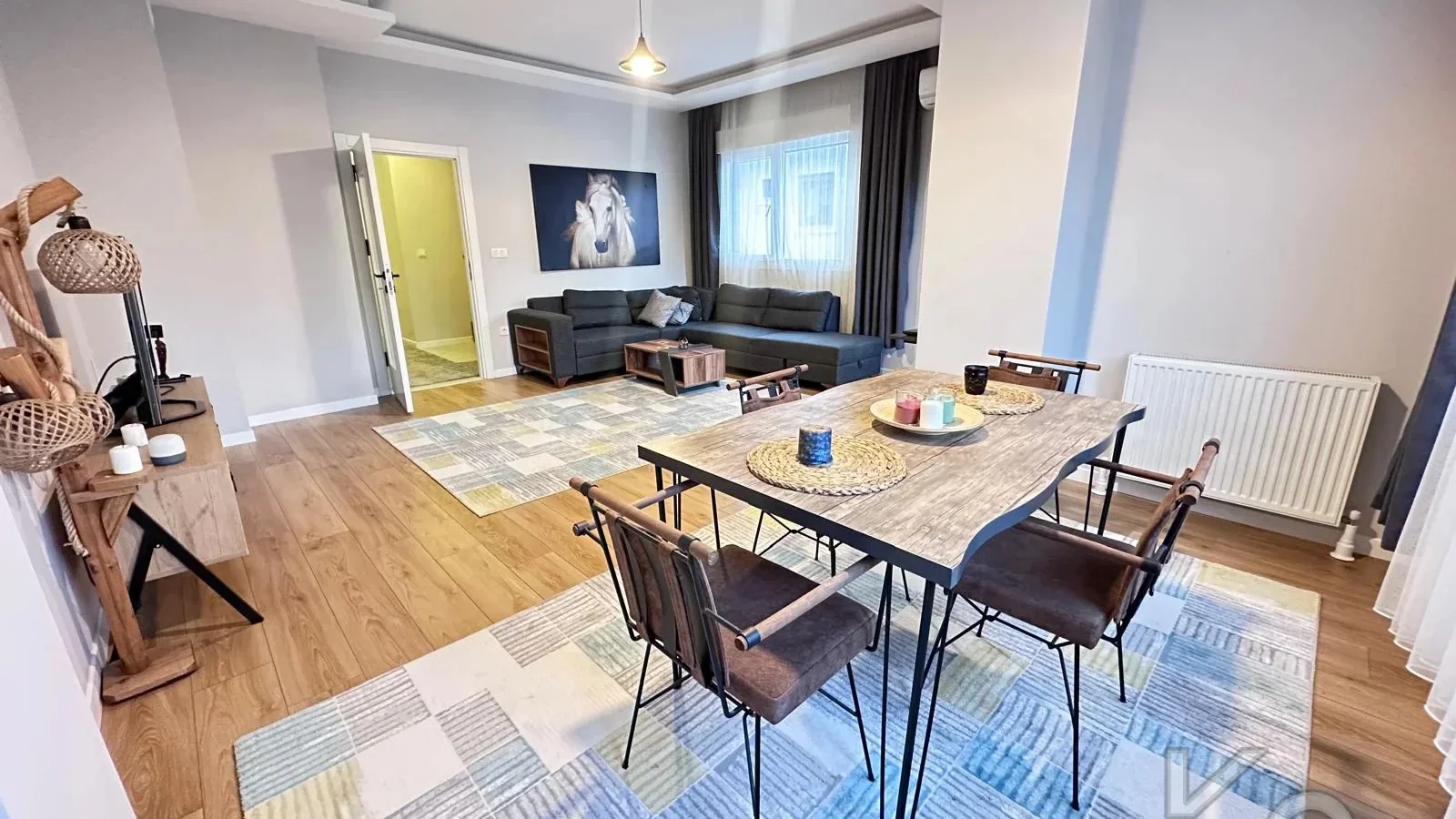 Laci̇vert Cadde Erenköy 4+2 180 M²net Terasli Sifir Dubleks Dai̇re