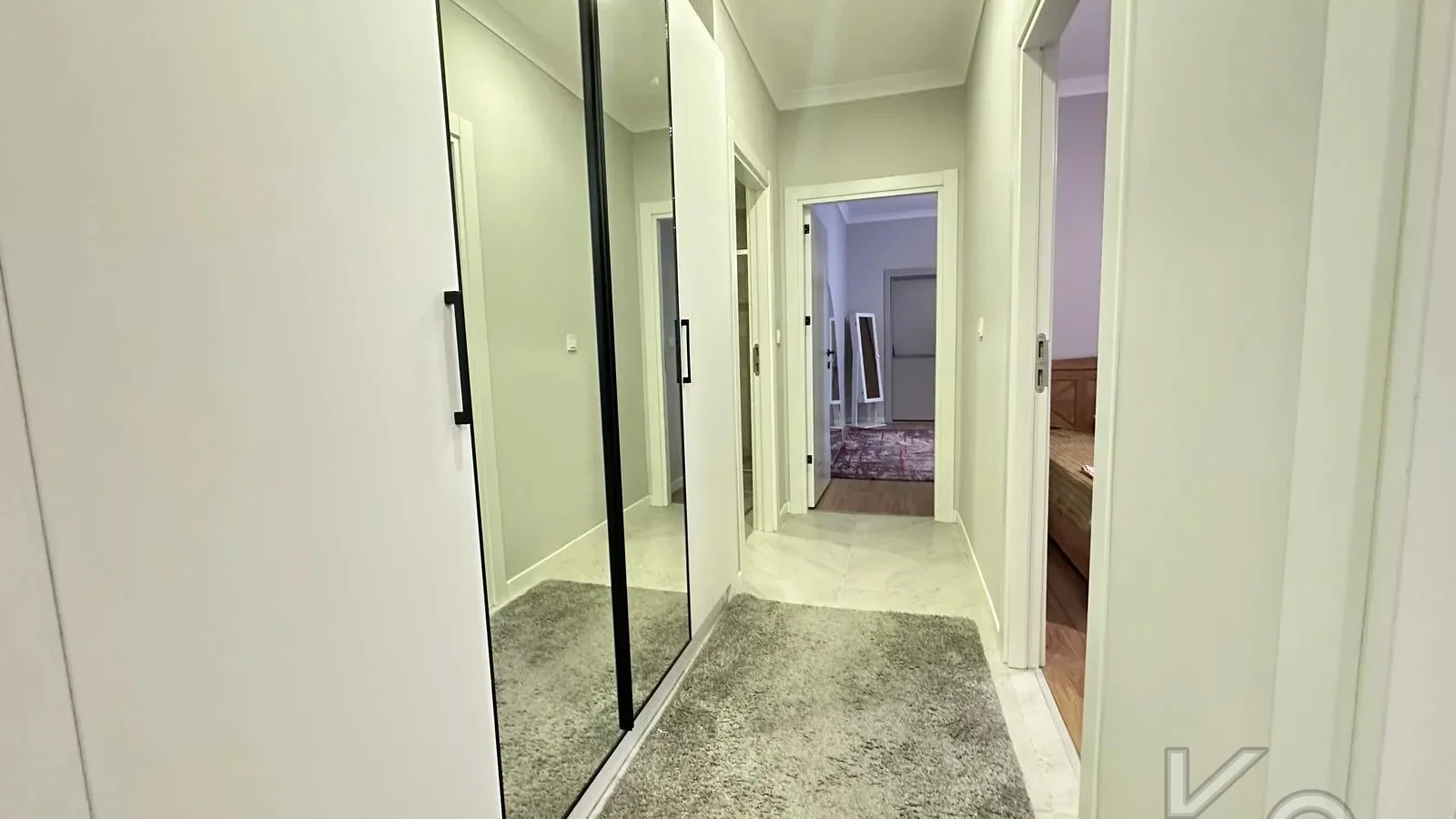 Laci̇vert Cadde Erenköy 4+2 180 M²net Terasli Sifir Dubleks Dai̇re
