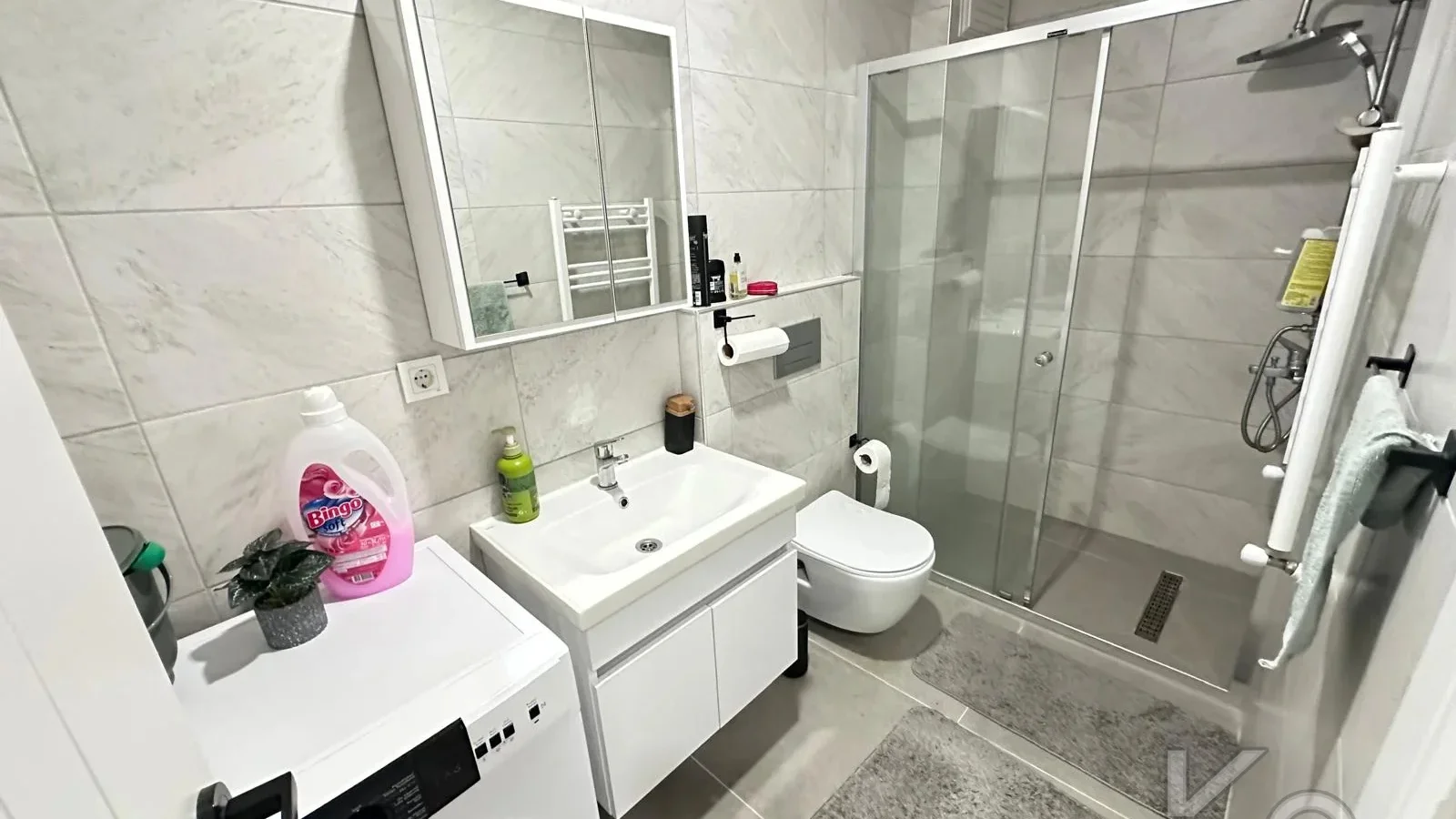 Laci̇vert Cadde Erenköy 4+2 180 M²net Terasli Sifir Dubleks Dai̇re