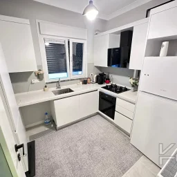 Laci̇vert Cadde Erenköy 4+2 180 M²net Terasli Sifir Dubleks Dai̇re